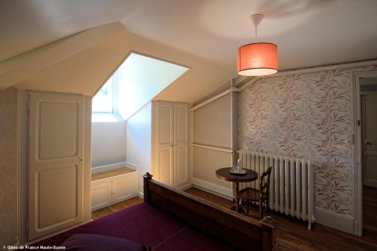 Au Fil Du Temps Bed & Breakfast Fougerolles-Saint-Valbert ภายนอก รูปภาพ